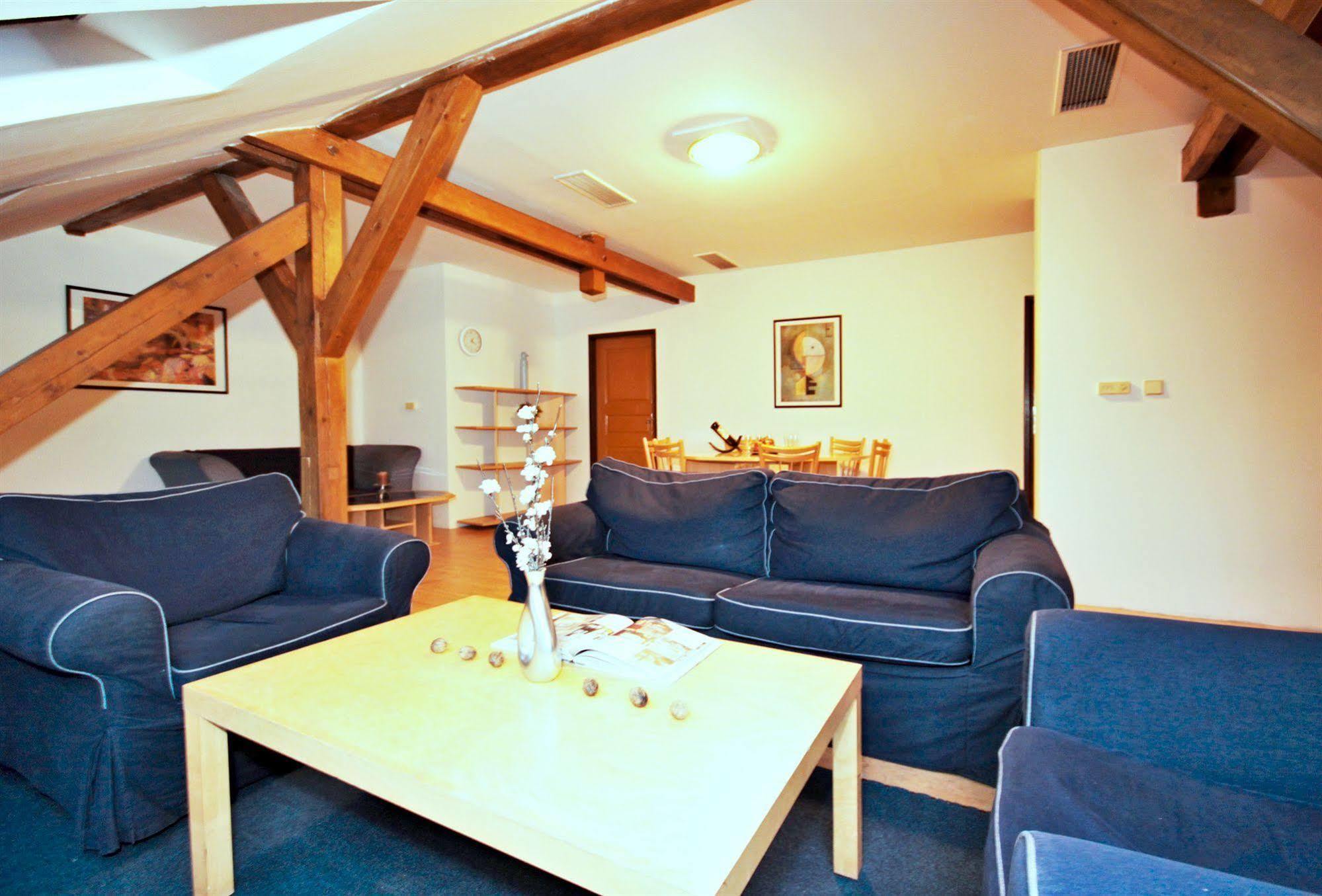 Leo Apartments Old Town Прага Экстерьер фото
