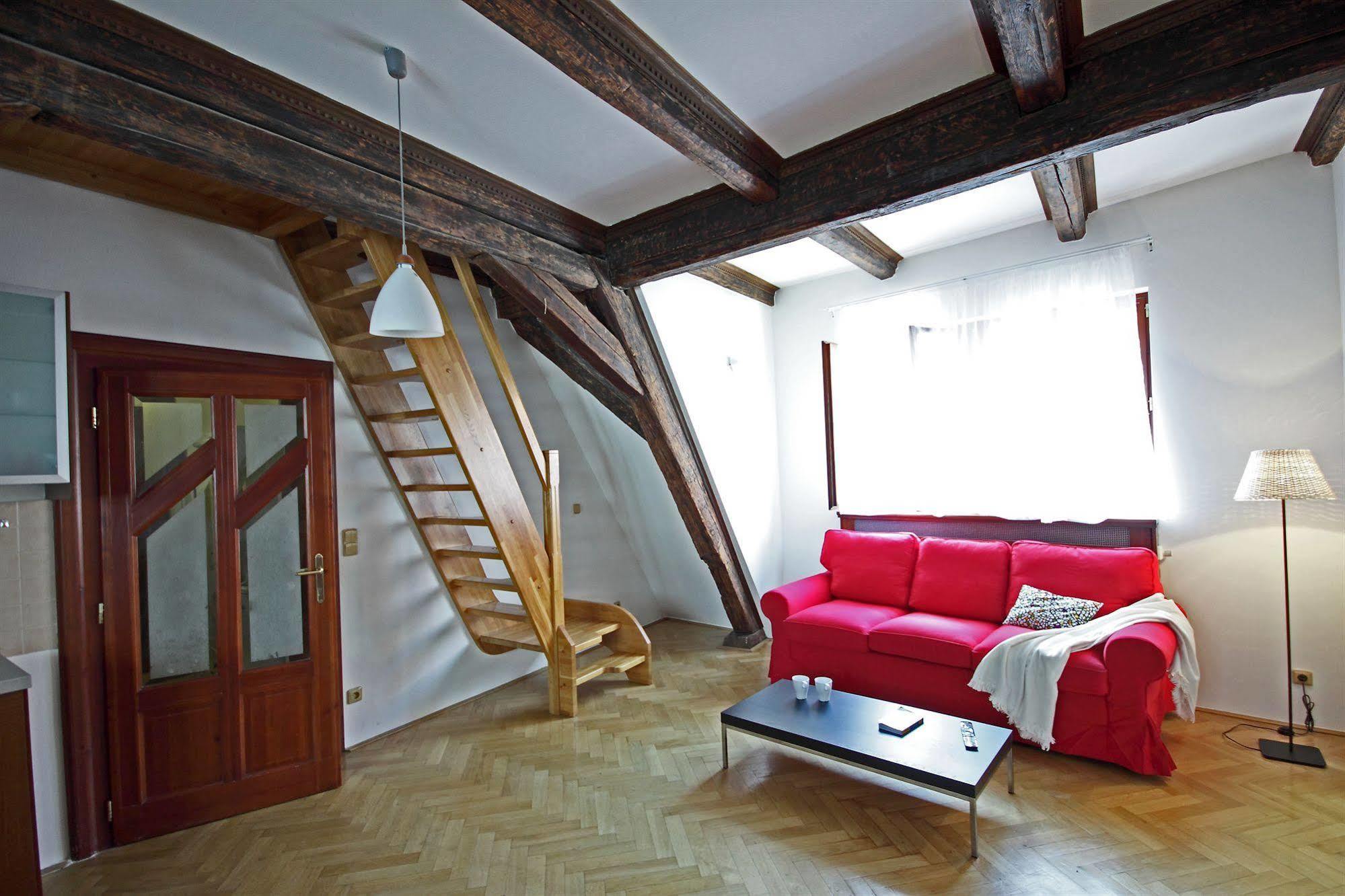 Leo Apartments Old Town Прага Экстерьер фото